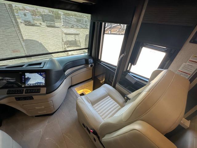 Newmar New Aire  2024