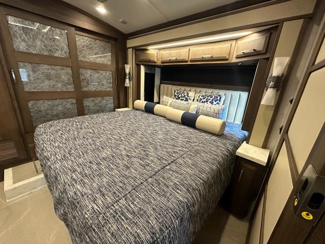 Newmar New Aire  2024