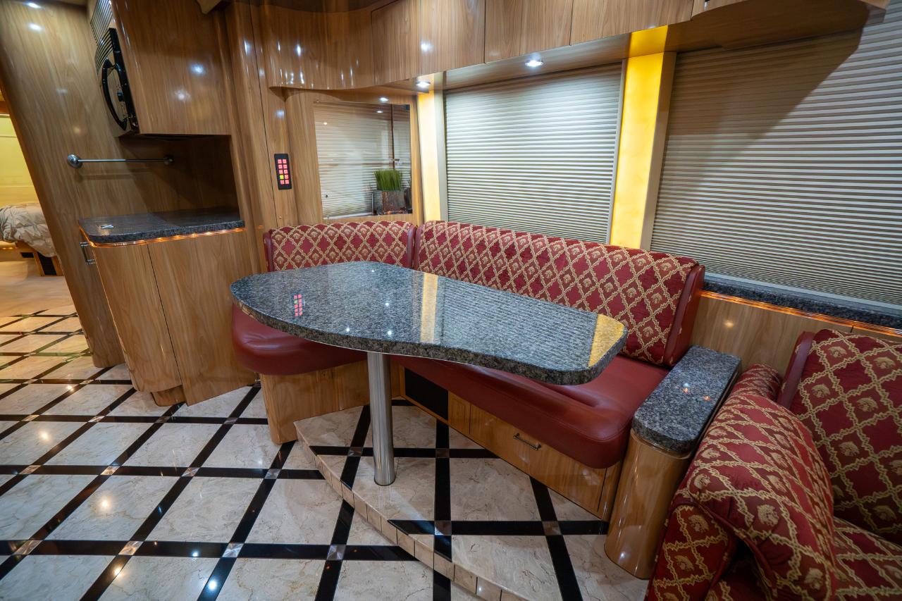 Prevost Marathon  2008