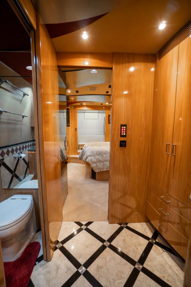 Prevost Marathon  2008