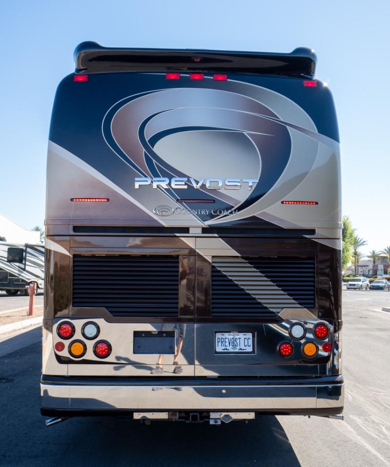 Prevost Country Coach  2005