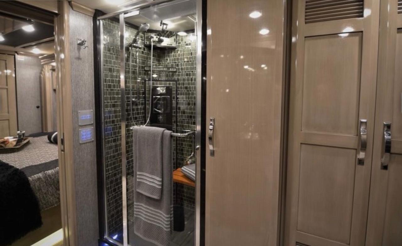 Newmar King Aire  2015