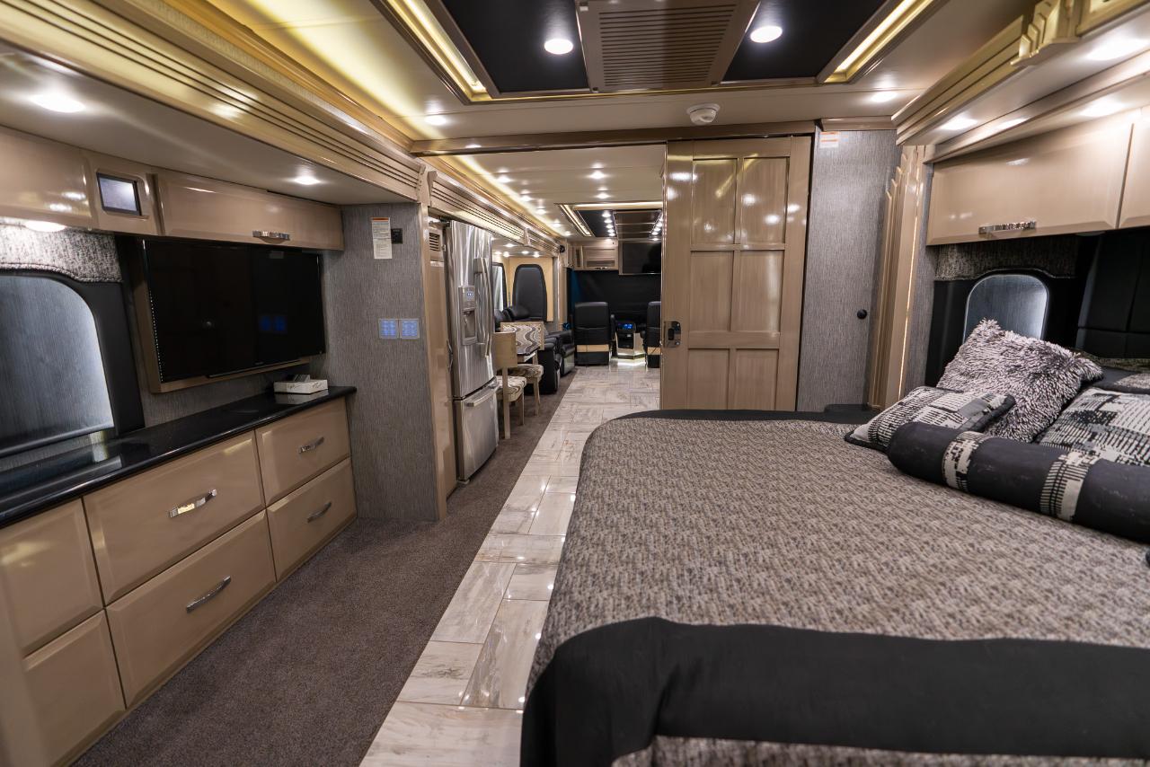 Newmar King Aire  2015