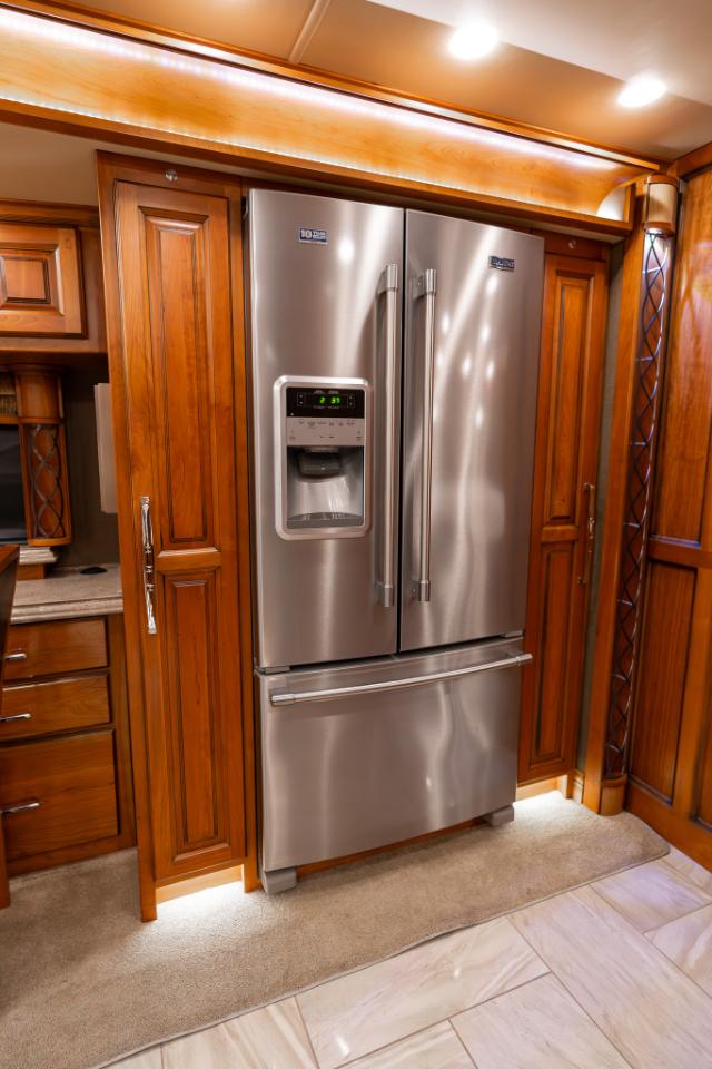 Tiffin Motorhomes Allegro Bus  2018