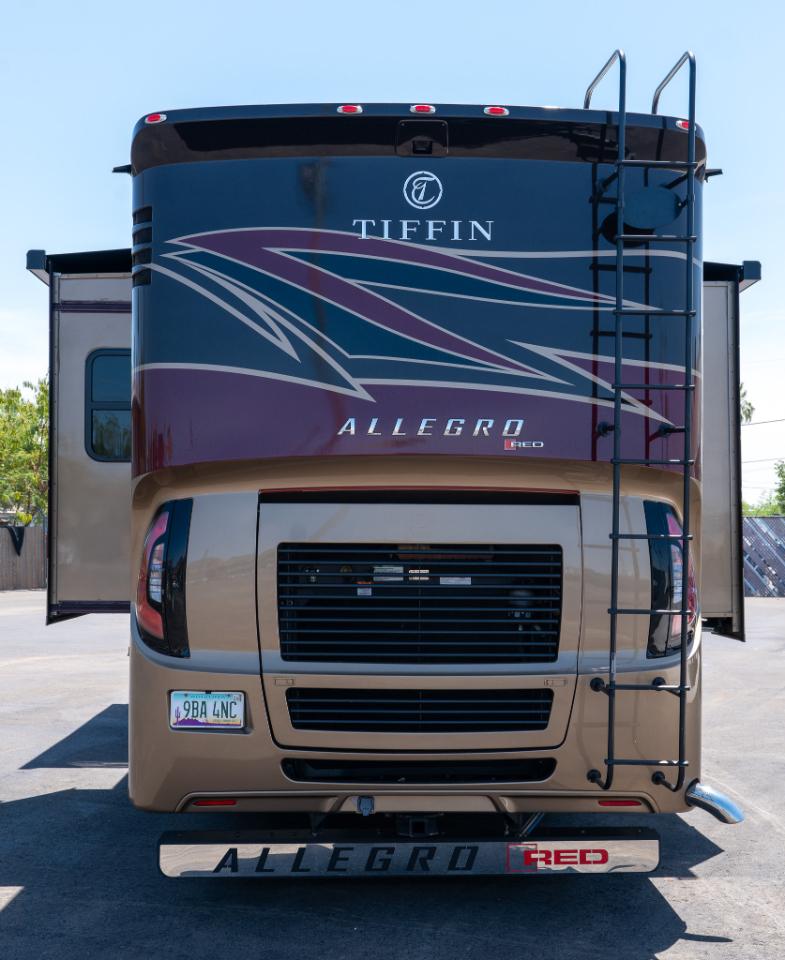 Tiffin Motorhomes Allegro  2021