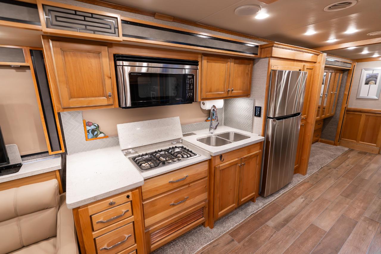 Tiffin Motorhomes Allegro  2021