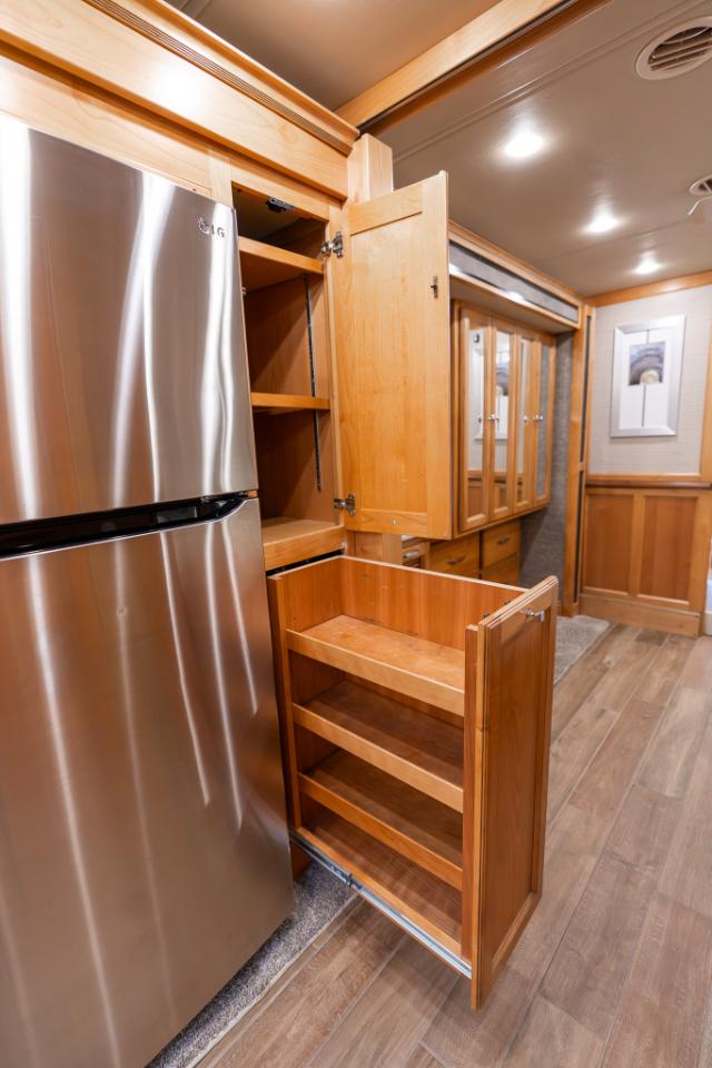 Tiffin Motorhomes Allegro  2021