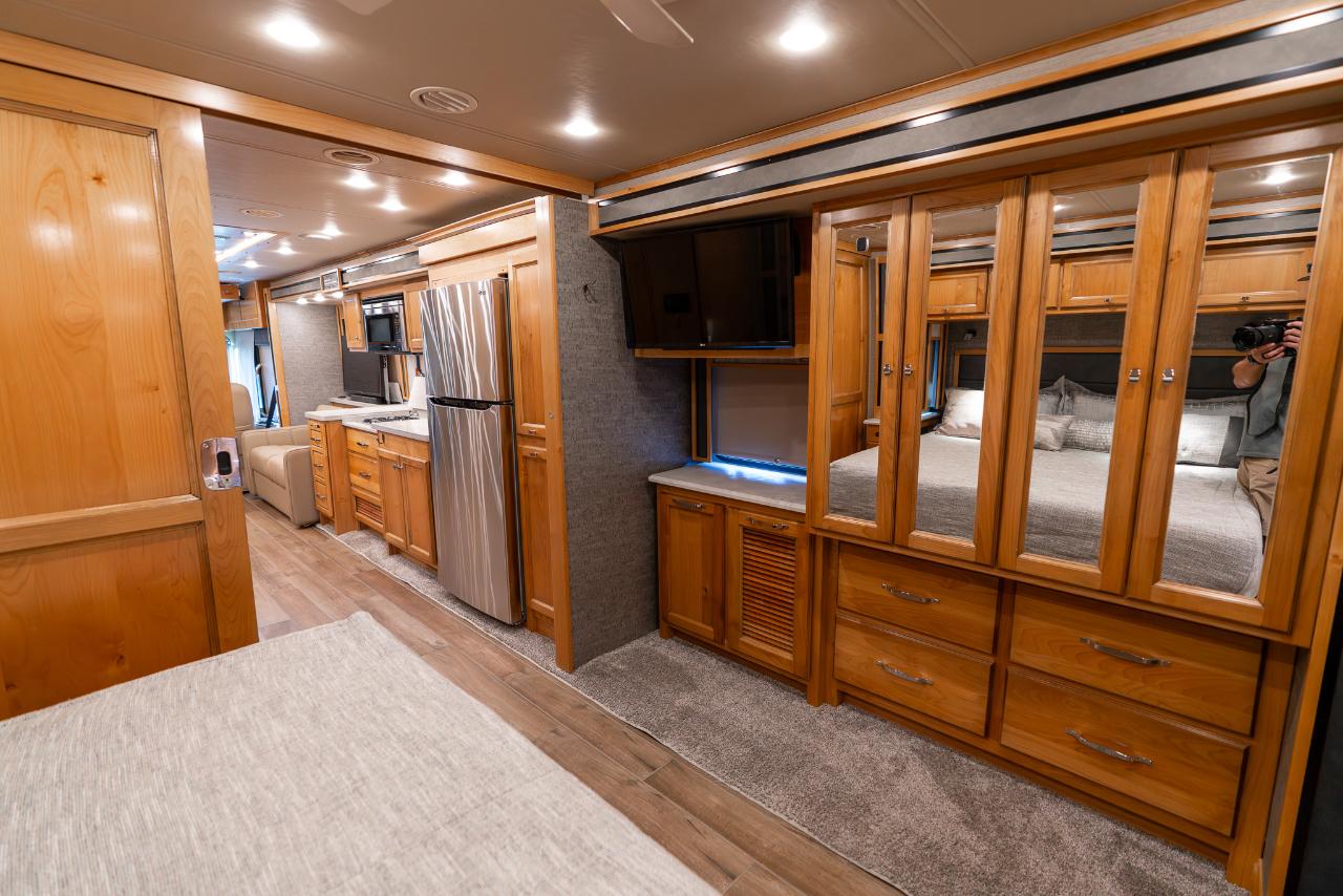 Tiffin Motorhomes Allegro  2021