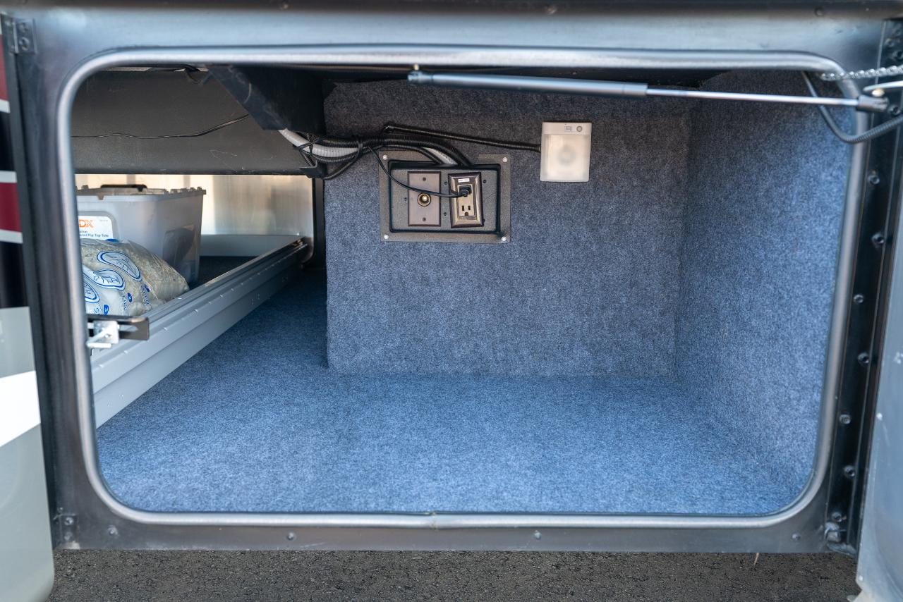 Tiffin Motorhomes Allegro Bus  2017