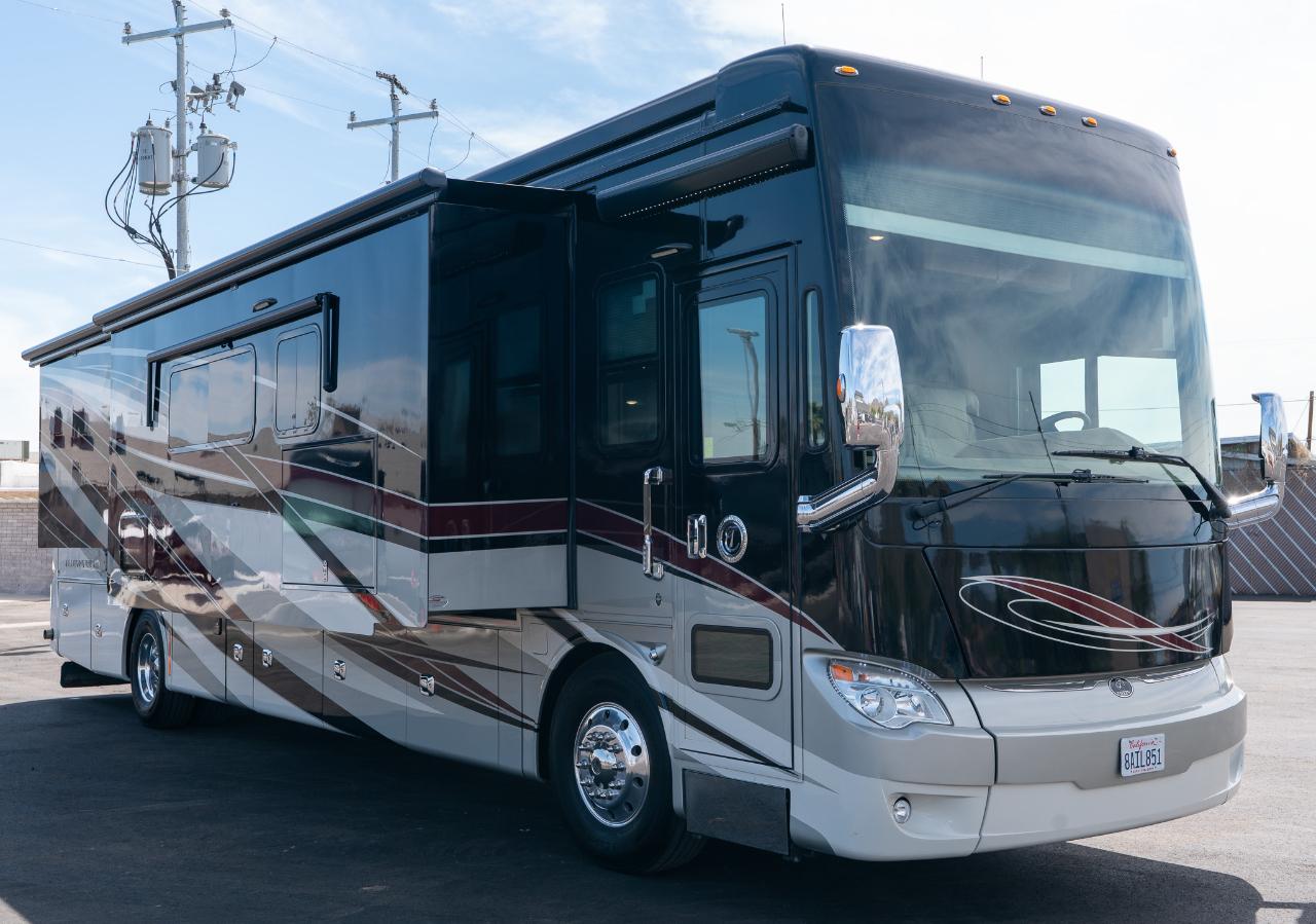 Tiffin Motorhomes Allegro Bus  2017