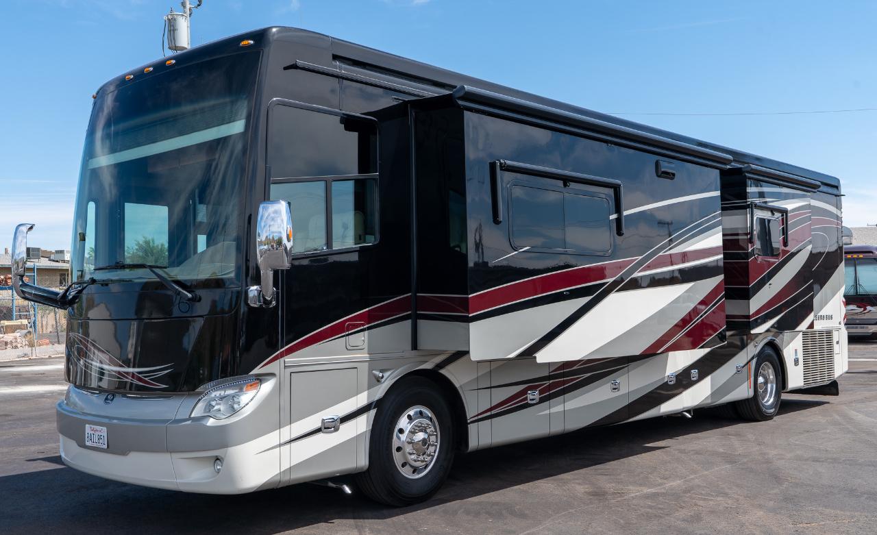 Tiffin Motorhomes Allegro Bus  2017