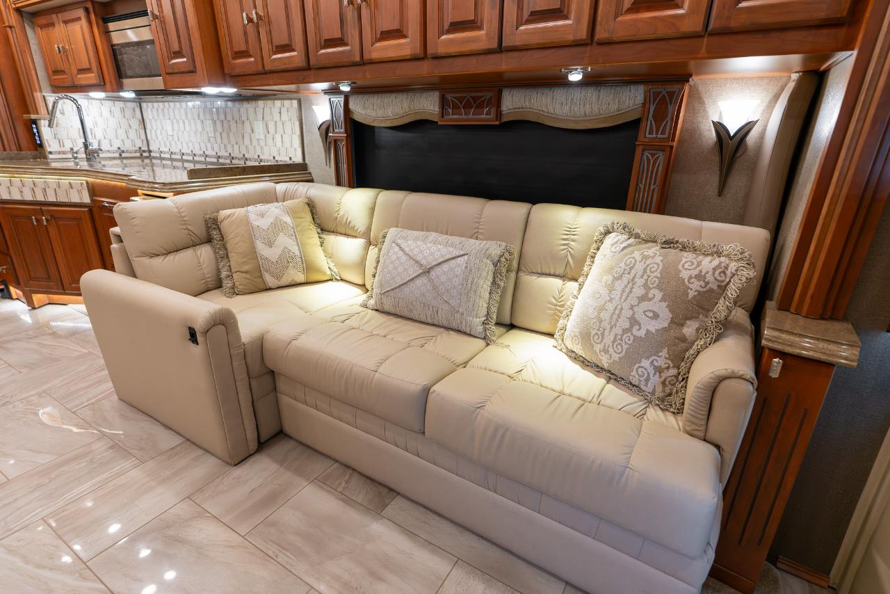 Tiffin Motorhomes Allegro Bus  2017