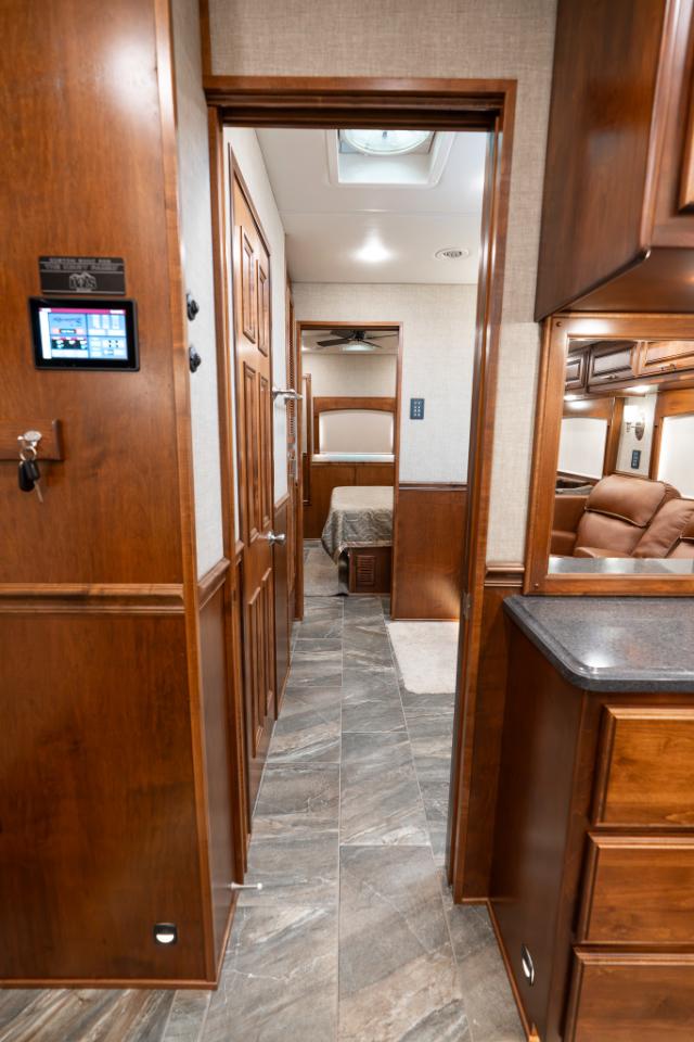 Renegade Motorcoach Motorhome   2022
