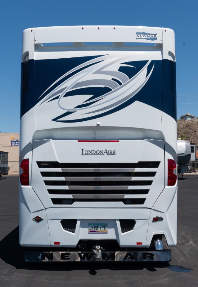 Newmar London Aire  2021
