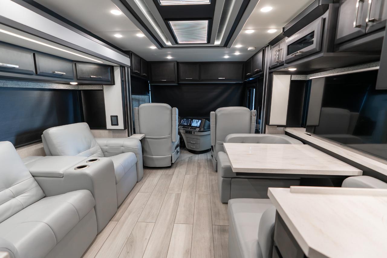 Newmar New Aire  2022