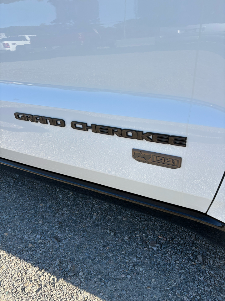 Jeep Grand Cherokee Limited 4WD 2016 Jeep Grand Cherokee Limited 4WD 2016