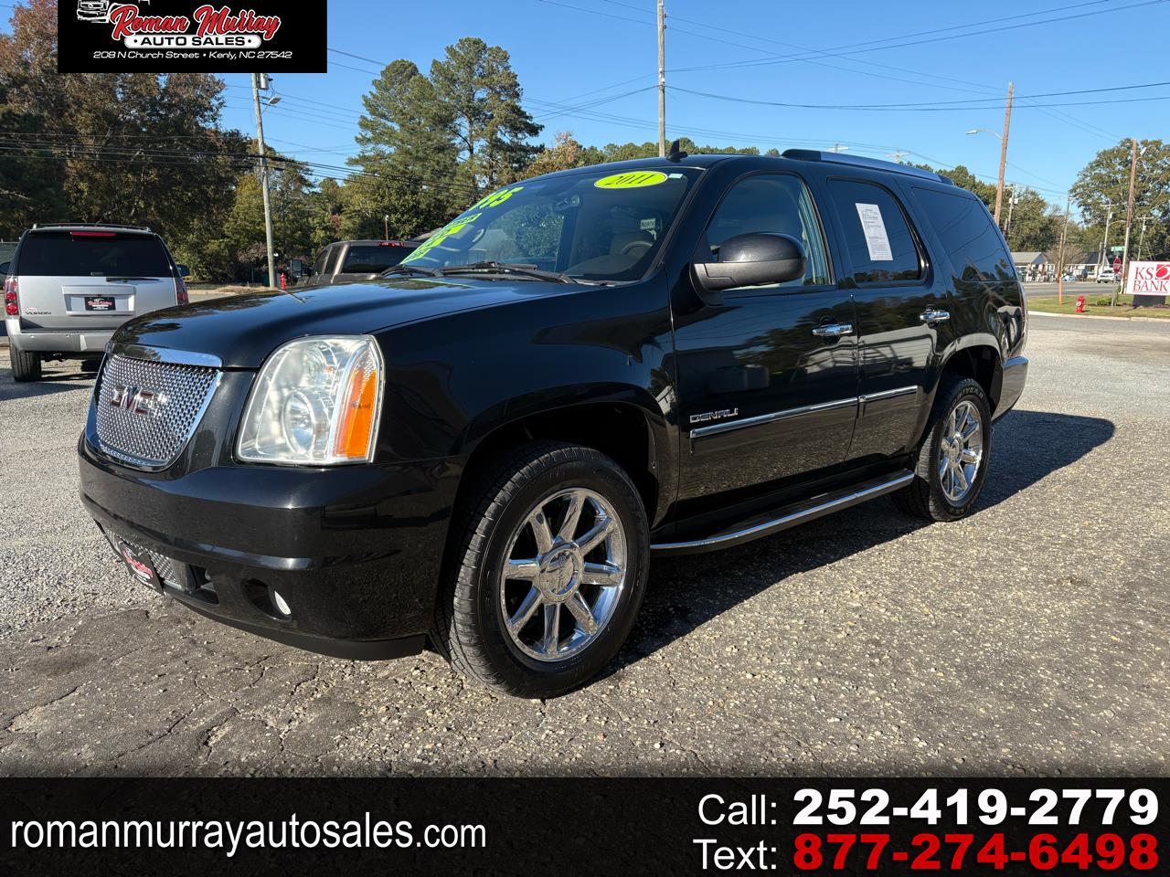 GMC Yukon Denali 4WD 2011 GMC Yukon Denali 4WD 2011
