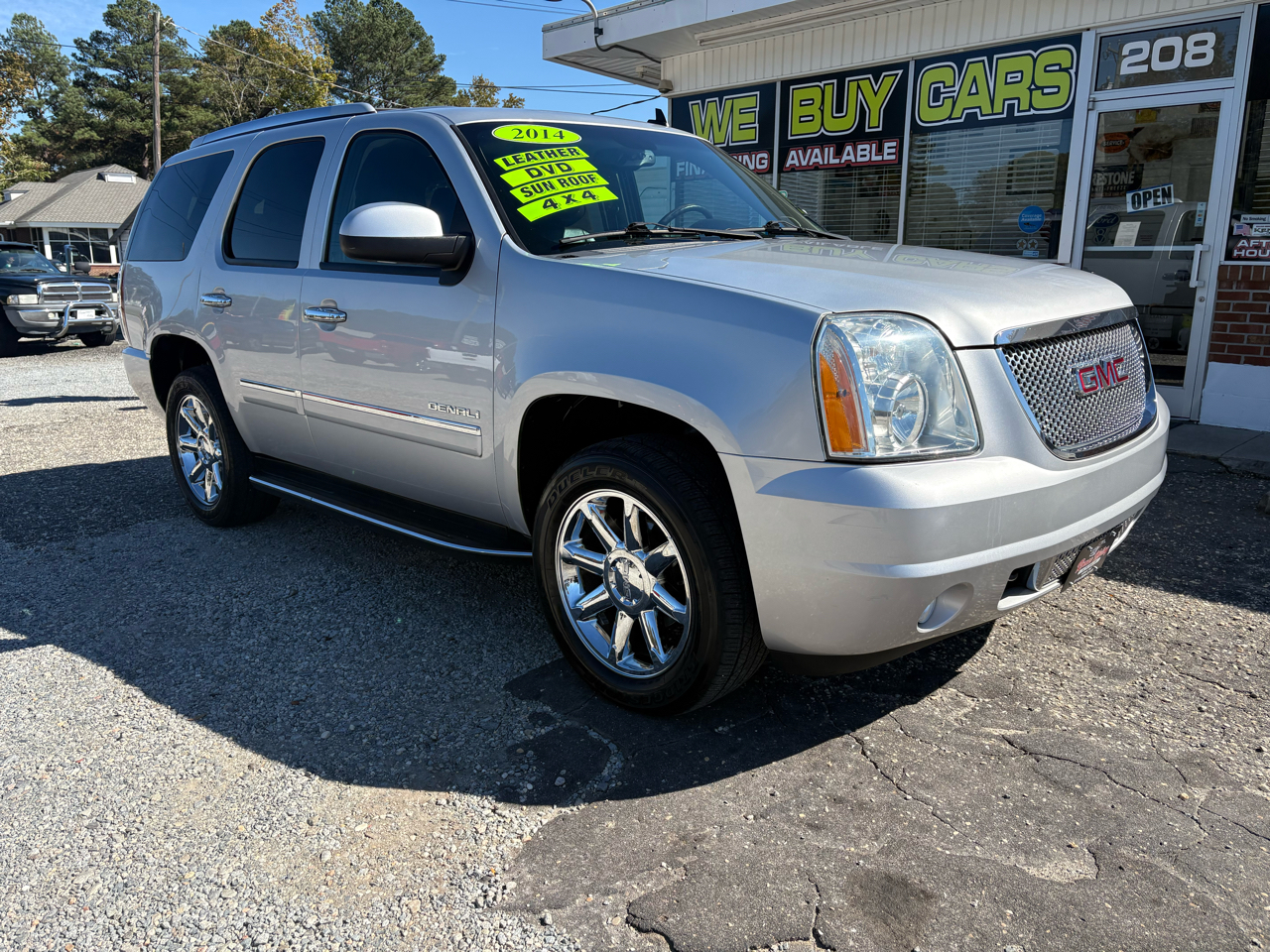 GMC Yukon Denali 4WD 2014 GMC Yukon Denali 4WD 2014