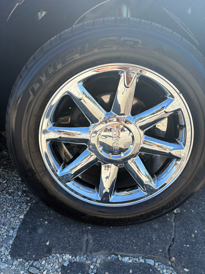 GMC Yukon Denali 4WD 2014 GMC Yukon Denali 4WD 2014
