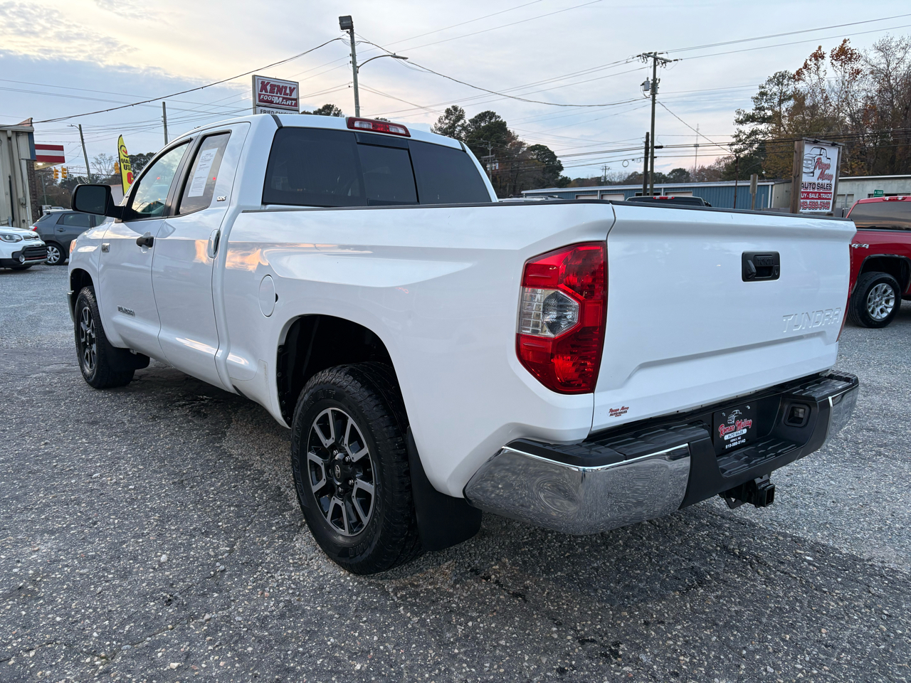 Toyota Tundra SR5 5.7L V8 Double Cab 2WD 2014