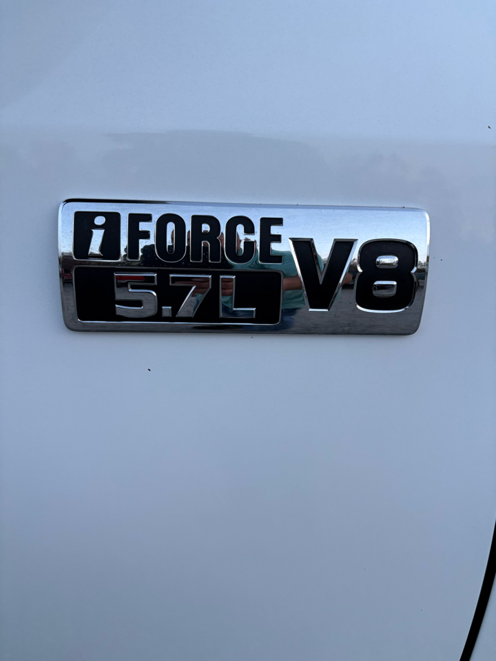 Toyota Tundra SR5 5.7L V8 Double Cab 2WD 2014