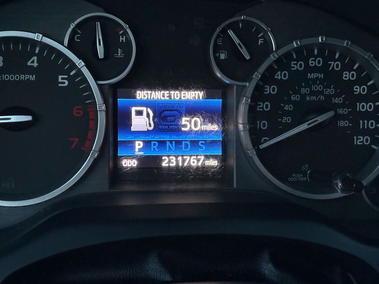 Toyota Tundra SR5 5.7L V8 Double Cab 2WD 2014