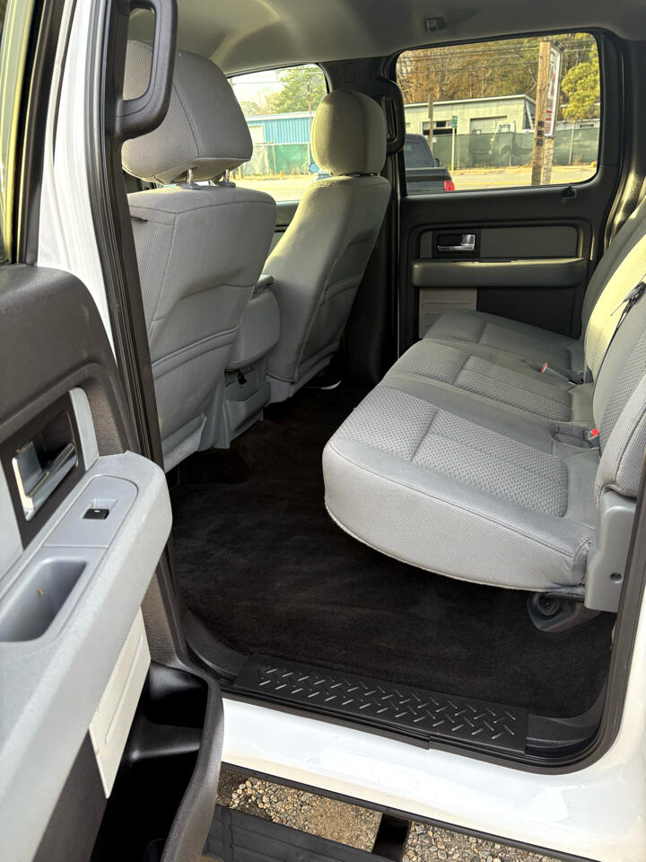 Ford F-150 XL SuperCrew 5.5-ft. Bed 4WD 2013