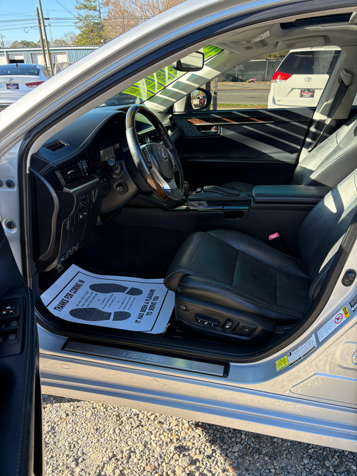 Lexus ES 350 Sedan 2014