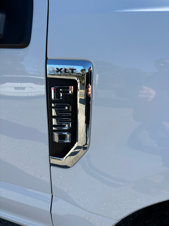 Ford F-250 SD Platinum Crew Cab 4WD 2022