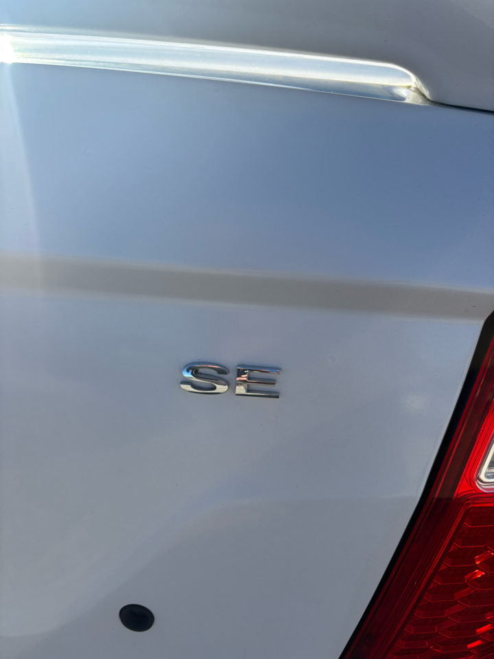 Ford Fusion SE 2012