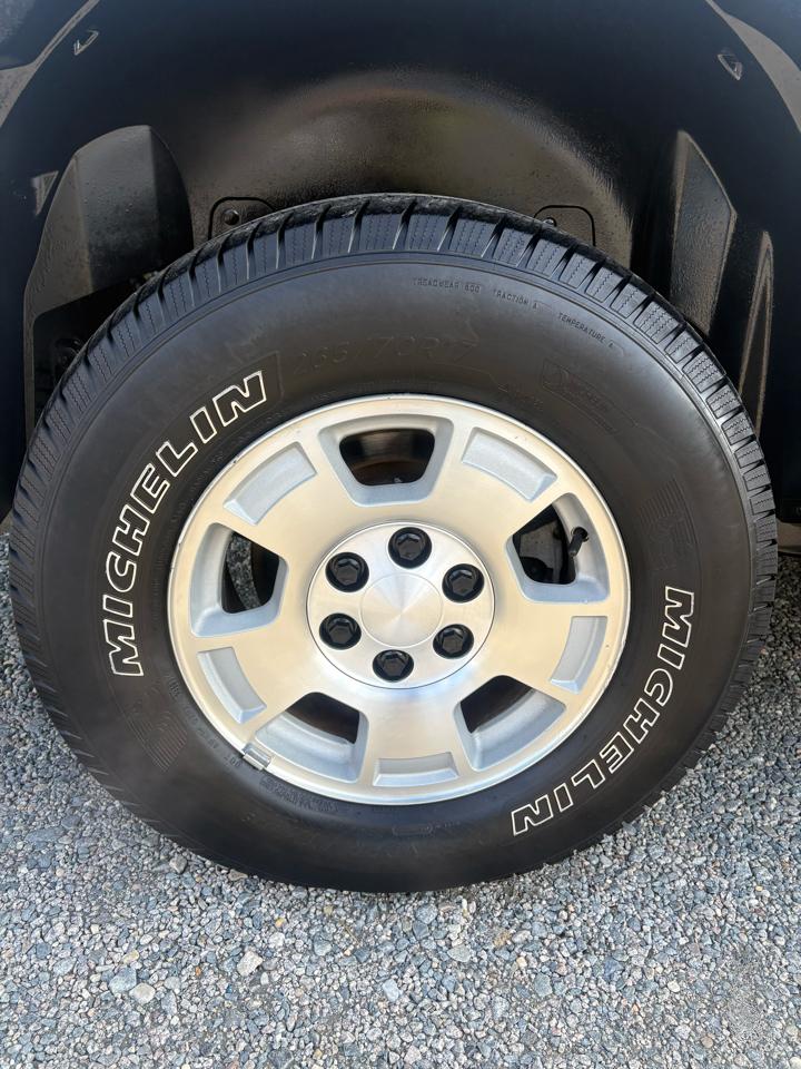 Chevrolet Suburban LS 1500 4WD 2007