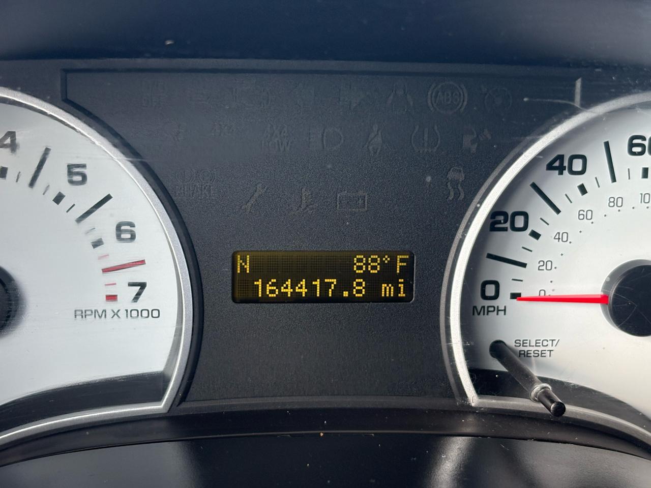 Ford Explorer Sport  2010