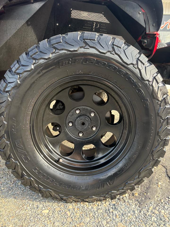 Jeep Wrangler Unlimited Sport 4WD 2011