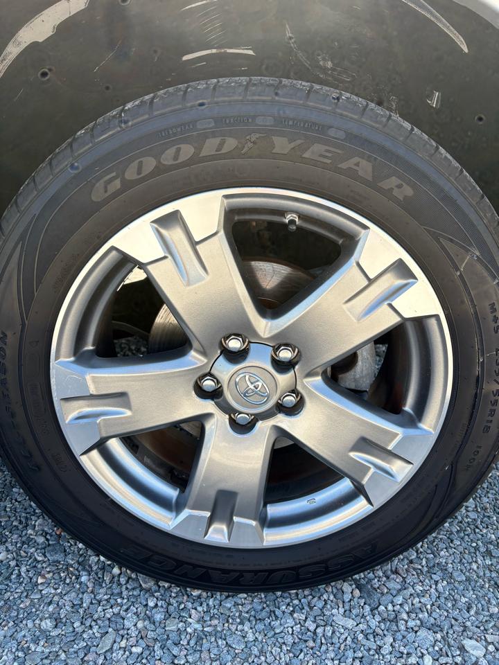 Toyota RAV4 Sport V6 2WD 2010