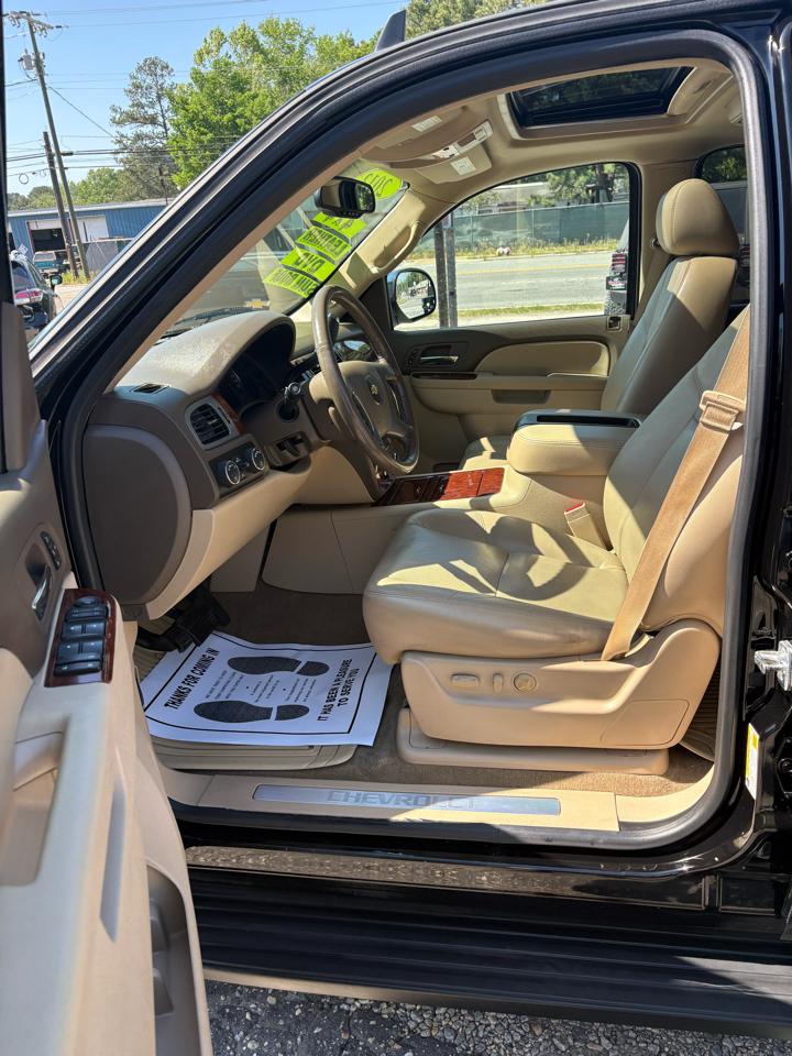 Chevrolet Tahoe LTZ 4WD 2013