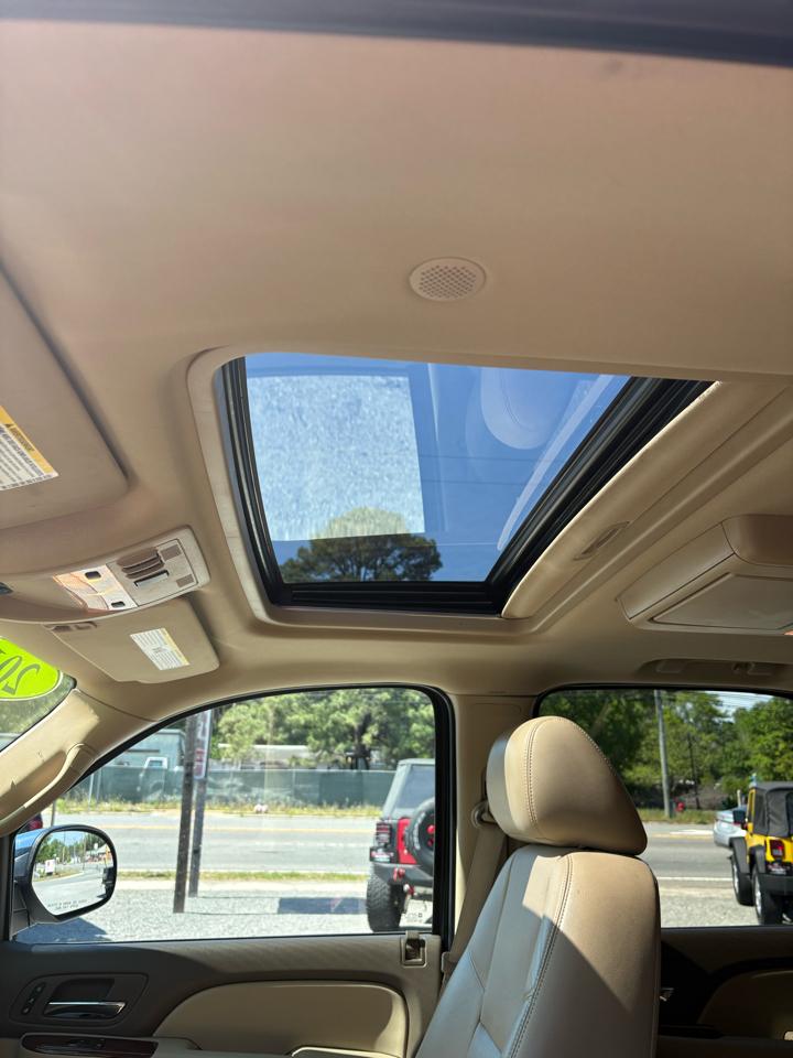 Chevrolet Tahoe LTZ 4WD 2013