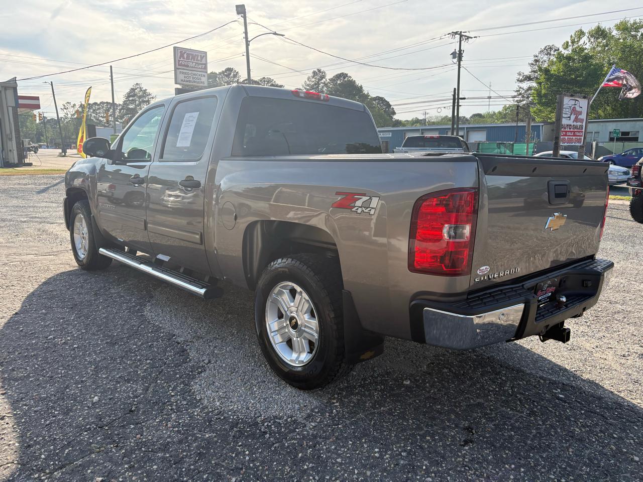 Chevrolet Silverado 1500 LT Crew Cab 4WD 2013