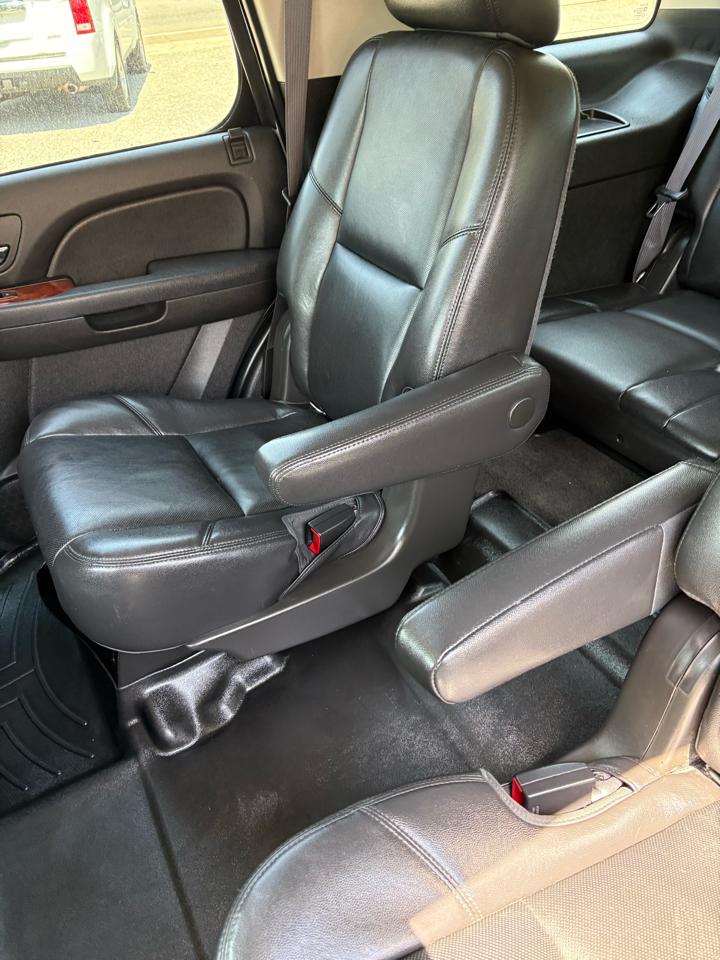 Chevrolet Tahoe LTZ 2WD 2013