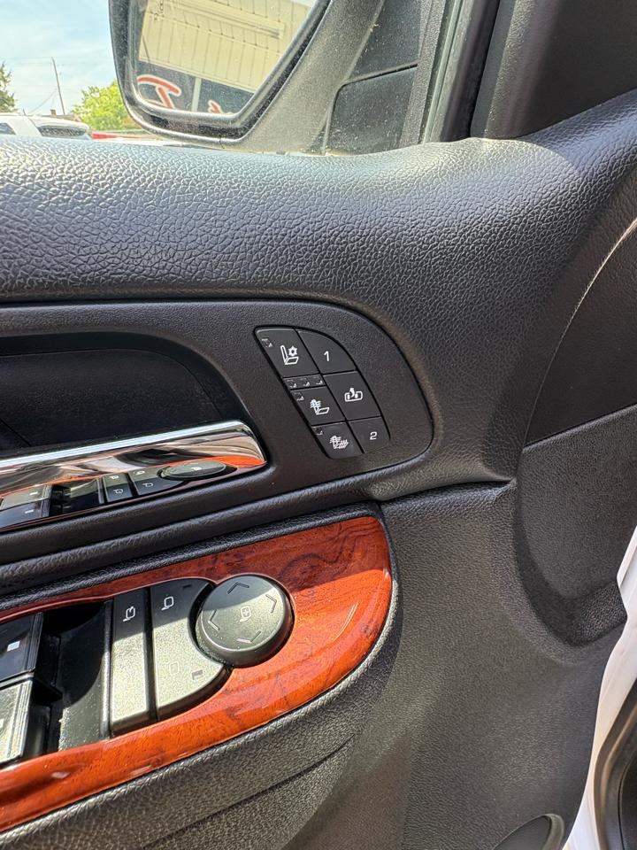 Chevrolet Tahoe LTZ 2WD 2013