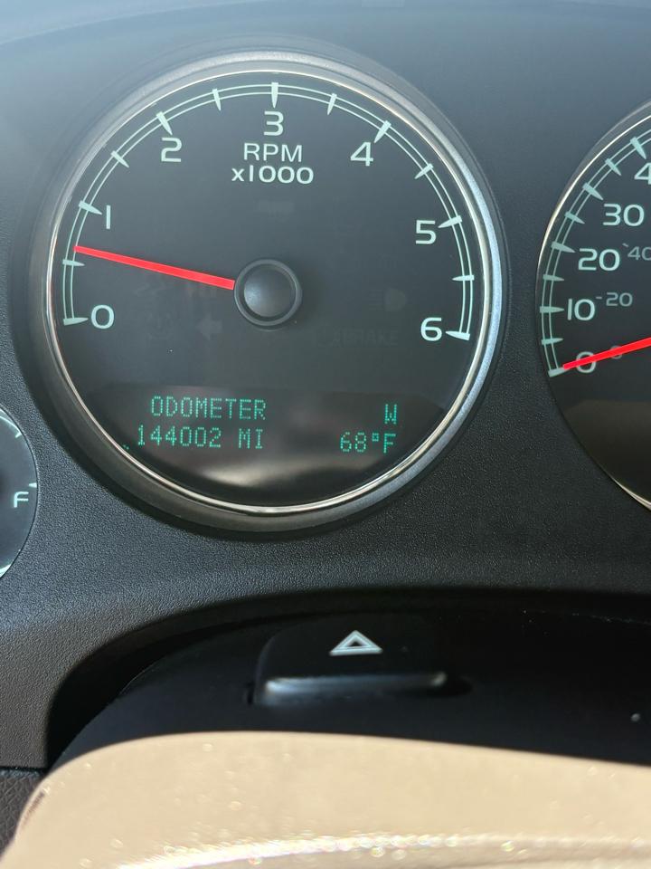 Chevrolet Tahoe LTZ 2WD 2013