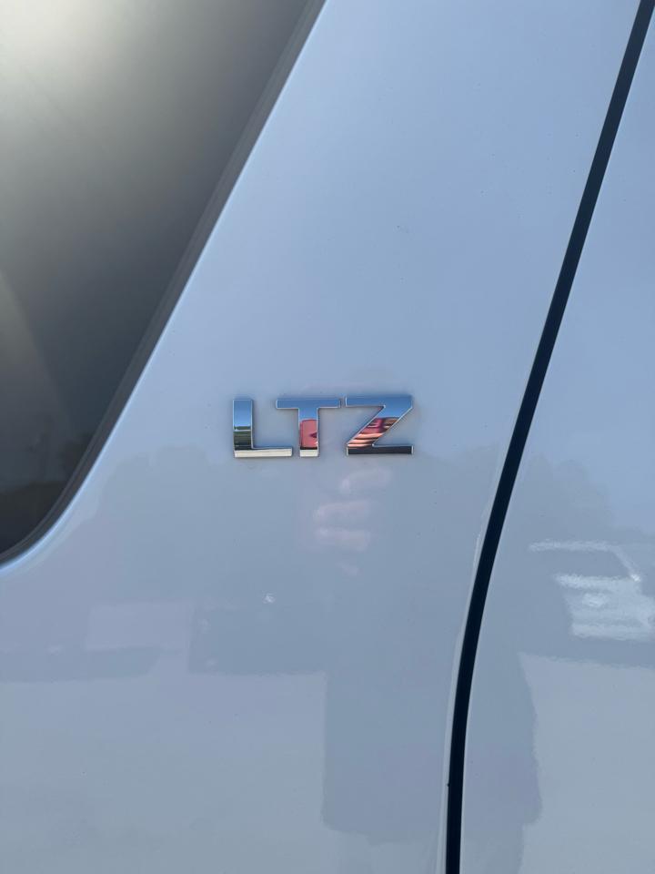 Chevrolet Tahoe LTZ 2WD 2013