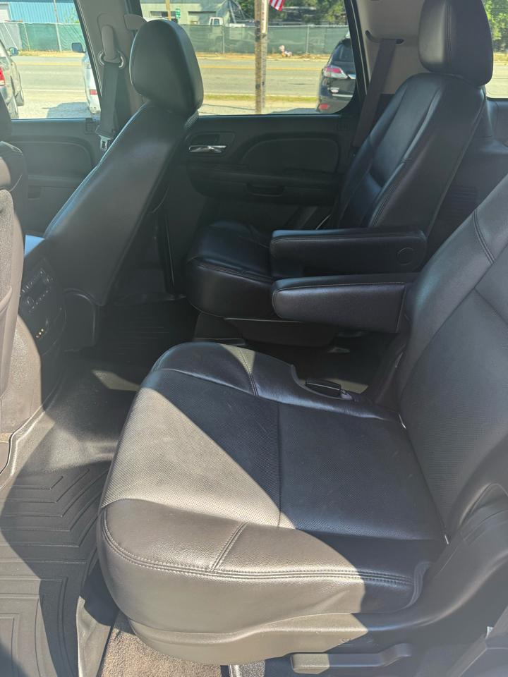 Chevrolet Tahoe LTZ 2WD 2013