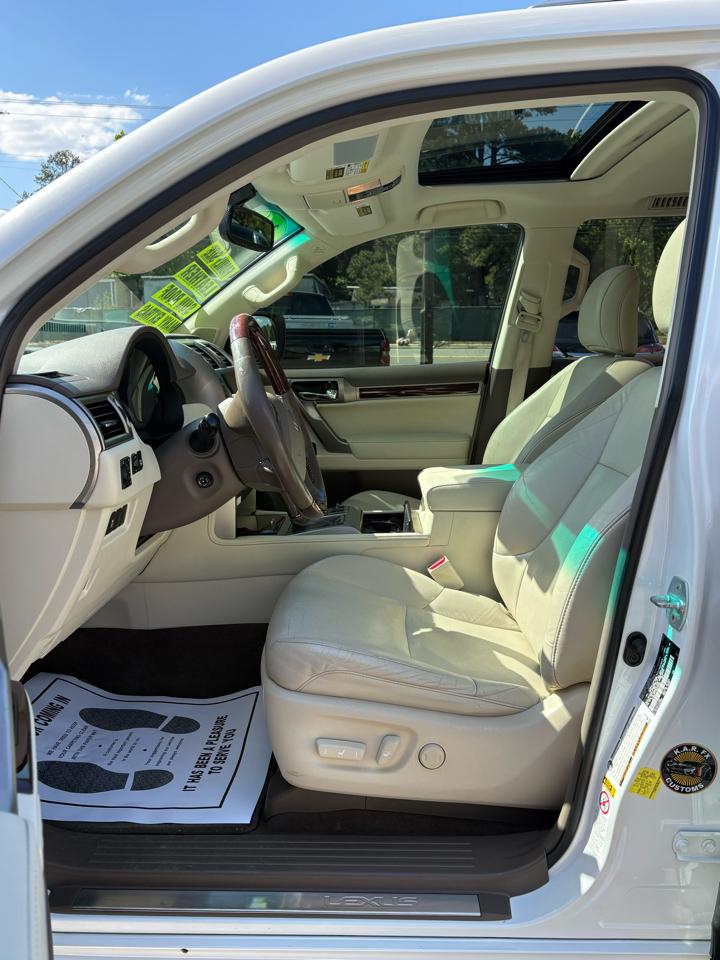 Lexus GX 460 Base 2017