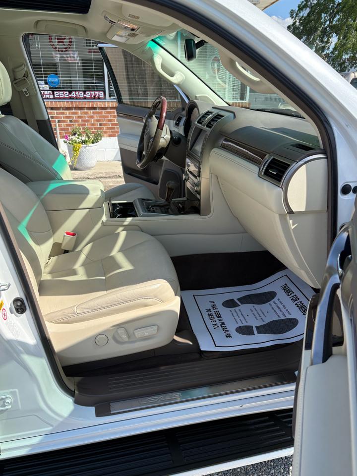 Lexus GX 460 Base 2017