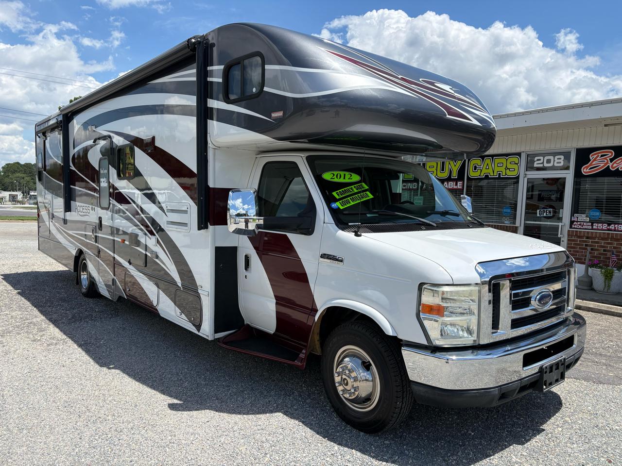 Ford Econoline E450 2012