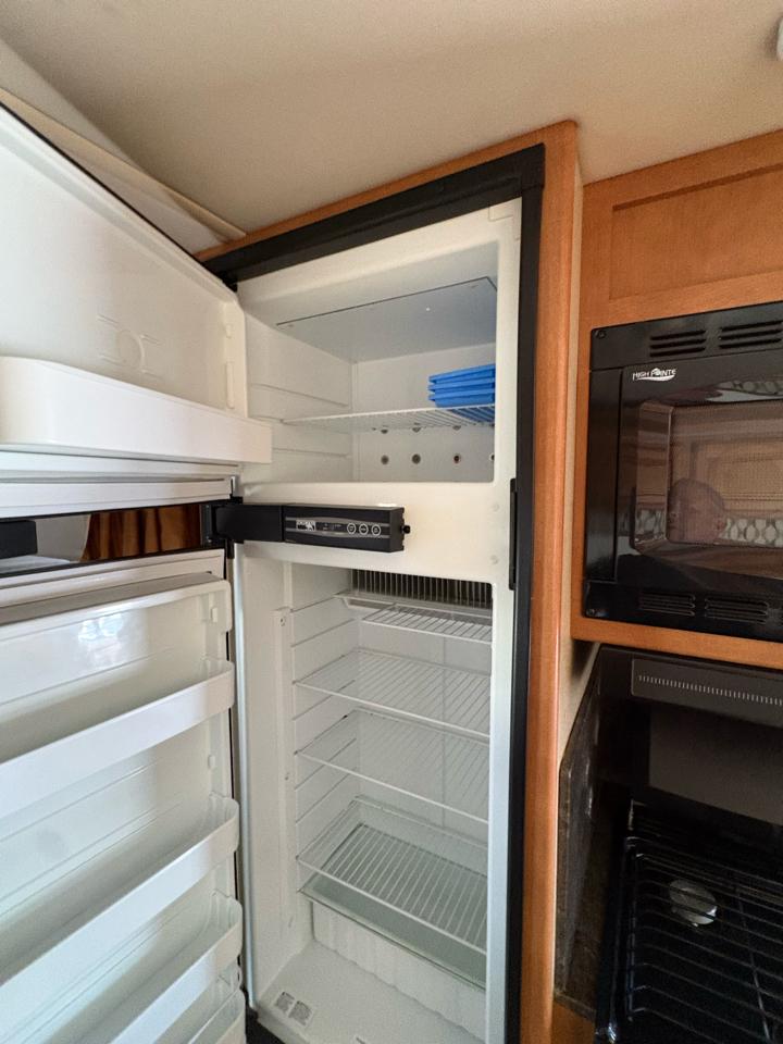 Ford Econoline E450 2012