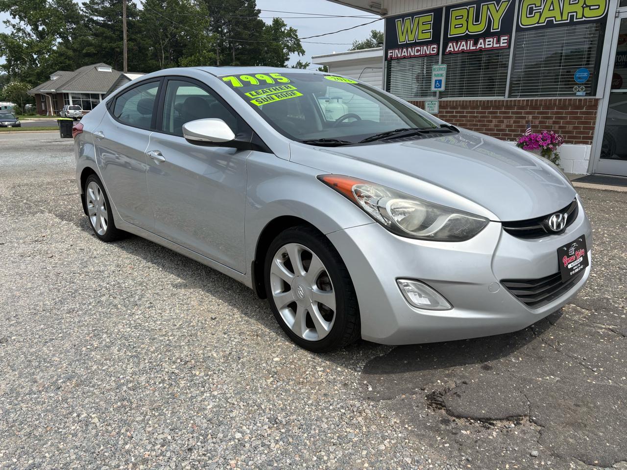 Hyundai Elantra GLS M/T 2013