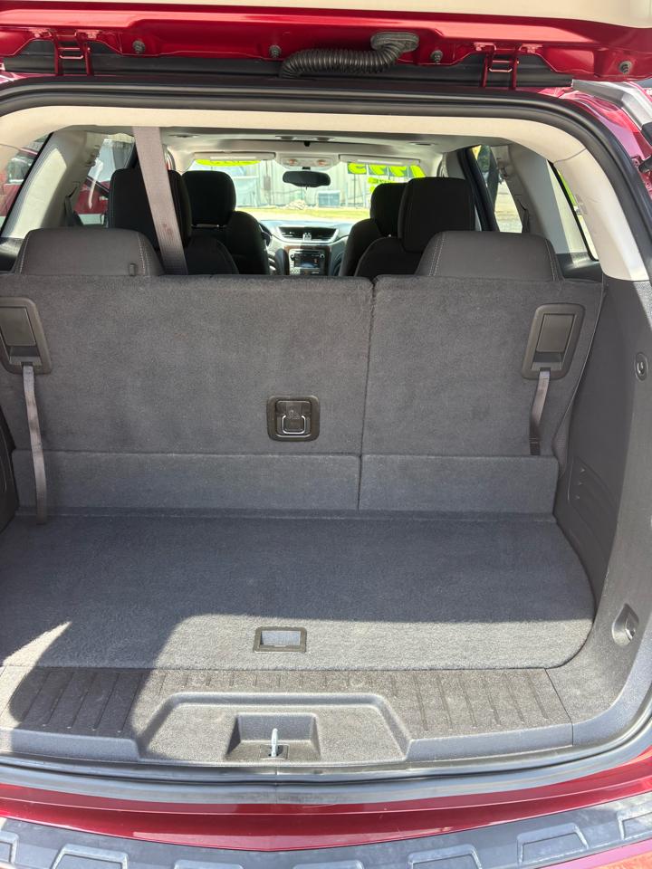 2015 Chevrolet Traverse 1LT - Photo 13