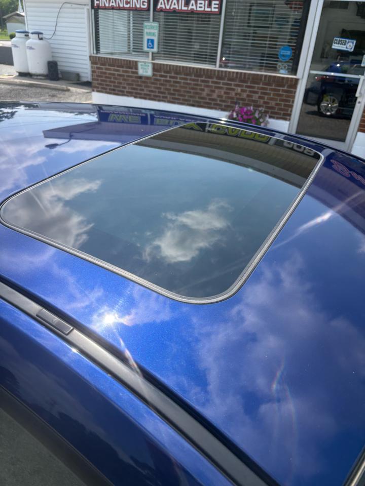Mazda MAZDA3 i Grand Touring MT 5-Door 2013