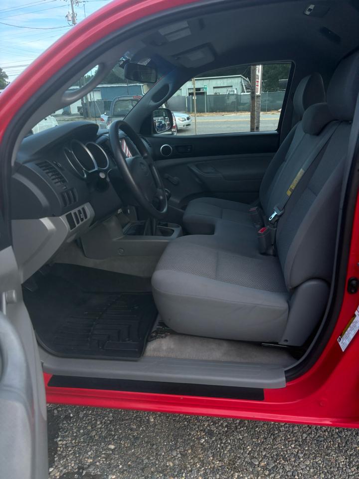 Toyota Tacoma Regular Cab 4WD 2006